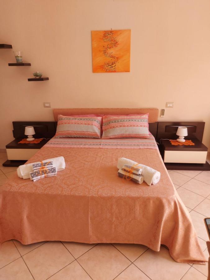 カリアリCasa Pinaアパートメント エクステリア 写真
